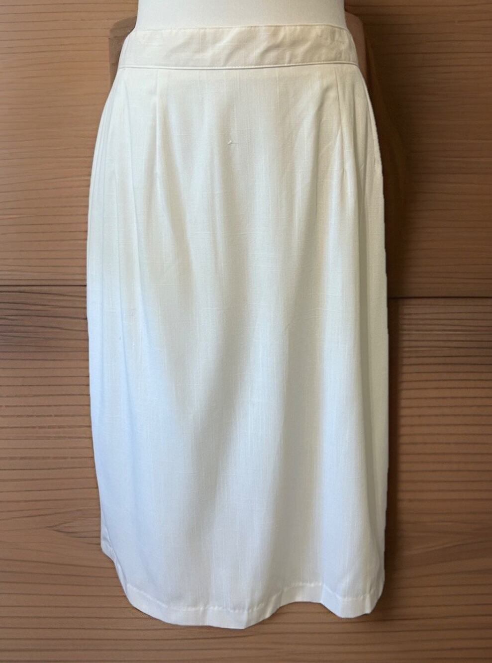 Radcliffe Vintage Midi Skirt Womens size 16 Solid White Career Casual Modest